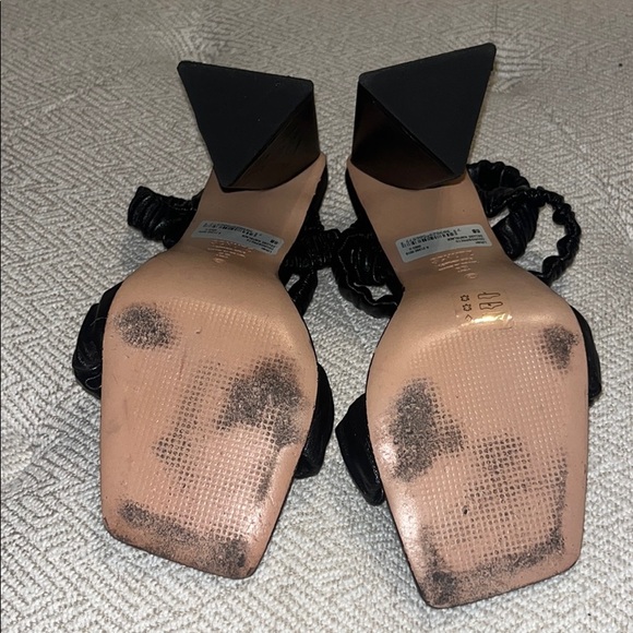 Black thick heel wedges - Picture 6 of 6